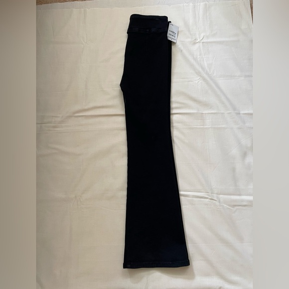 FRAME The Jetset Mini Boot Crop Jean - Picture 3 of 6